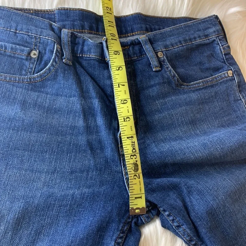 Levi’s 511 Slim Cut Off Shorts Size 30